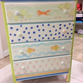 Painted chest of drawer's.